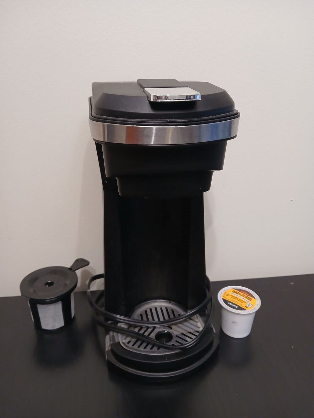 Frigidaire 2 In 1 Coffee Maker K Cup And Ground Coffee - Picture 4 of 8